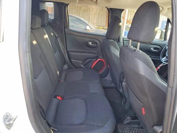 2018 JEEP RENEGADE Trailhawk
