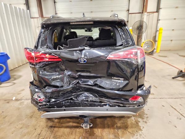 2018 TOYOTA RAV4 Ltd — DIRR