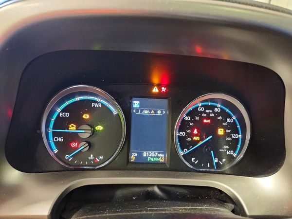 2018 TOYOTA RAV4 Ltd — ODOM