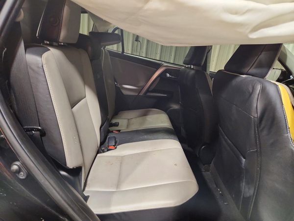 2018 TOYOTA RAV4 Ltd — PSRS