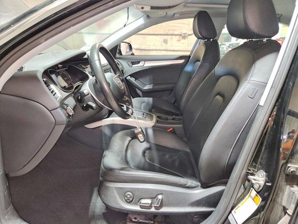 2014 AUDI A4 quattro Premium