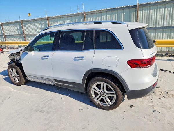 2020 MERCEDES-BENZ GLB GLB250