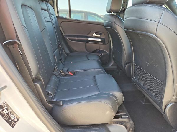 2020 MERCEDES-BENZ GLB GLB250
