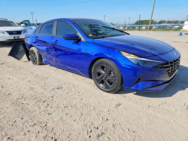 2023 HYUNDAI ELANTRA