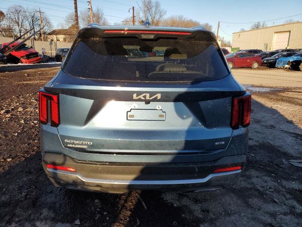 2025 KIA SORENTO