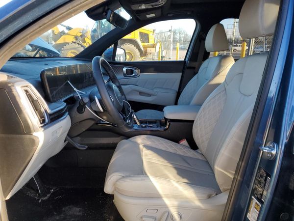 2025 KIA SORENTO