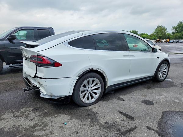 2019 TESLA MODEL X