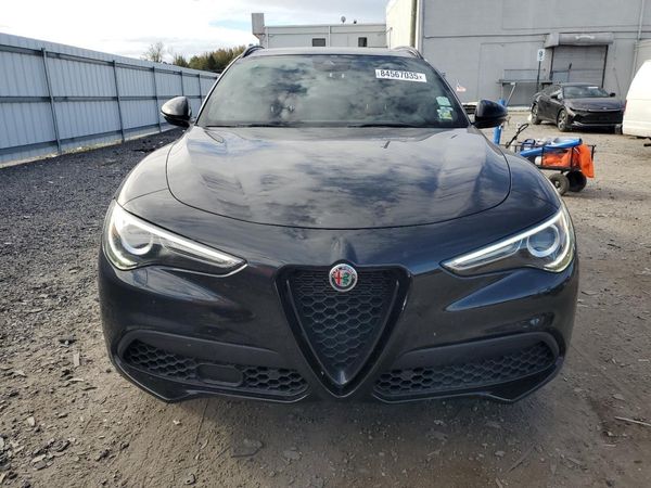2022 ALFA ROMEO STELVIO