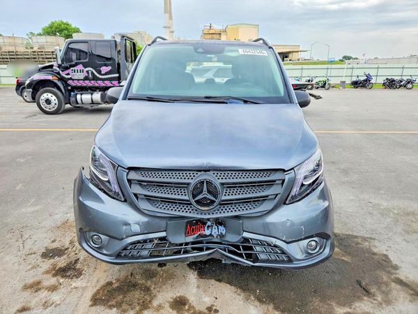 2016 MERCEDES-BENZ METRIS