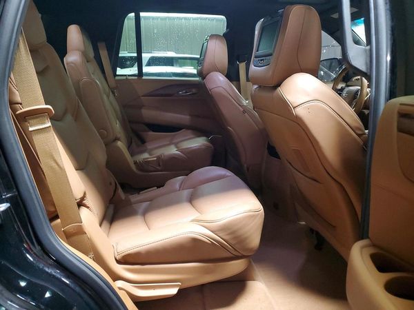 2017 CADILLAC ESCALADE