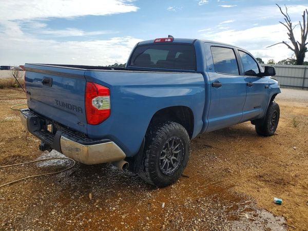 2020 TOYOTA TUNDRA SR5 Grade
