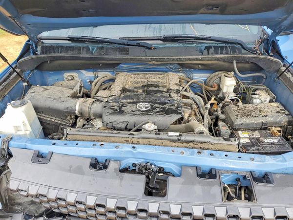 2020 TOYOTA TUNDRA SR5 Grade