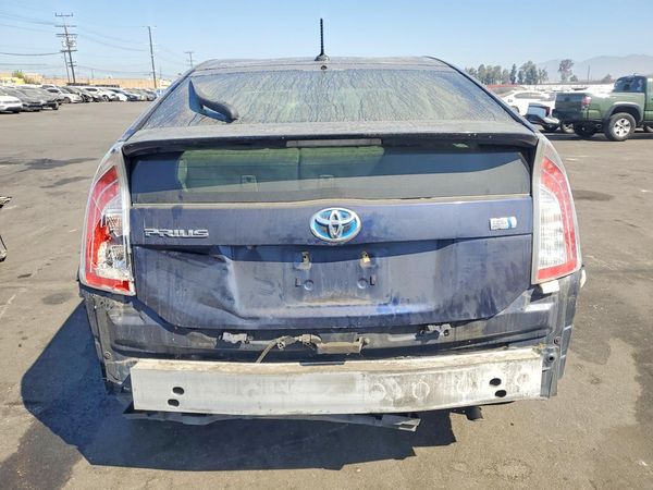 2014 TOYOTA PRIUS