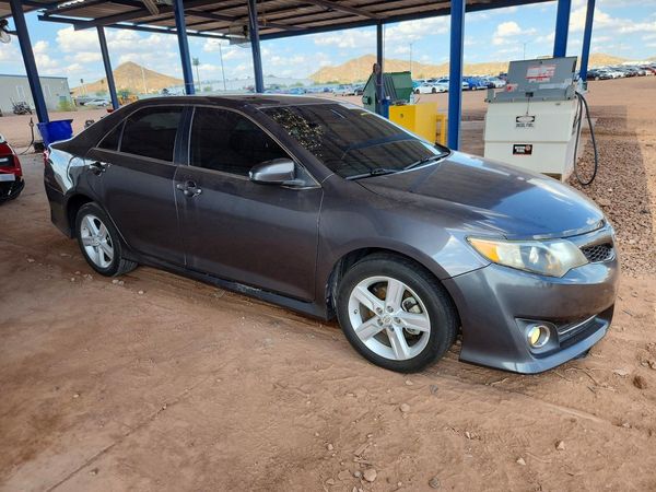 2012 TOYOTA CAMRY