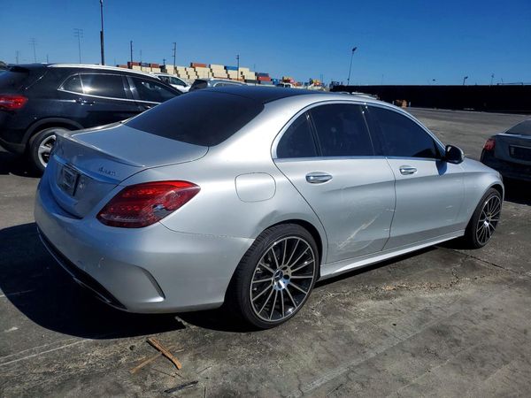 2015 MERCEDES-BENZ C