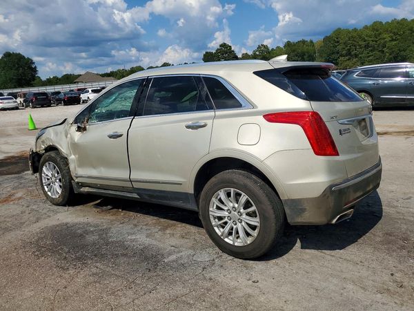 2017 CADILLAC XT5