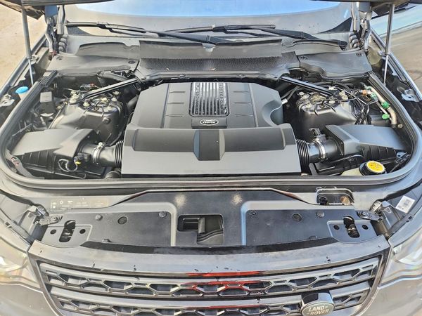 2019 LAND ROVER DISCOVERY HSE Luxury
