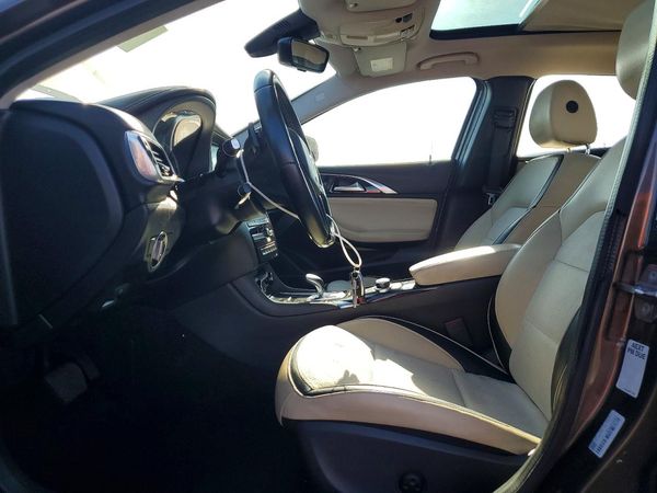 2019 INFINITI QX30 — DENT