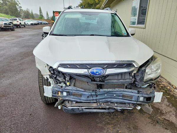 2018 SUBARU FORESTER Premium
