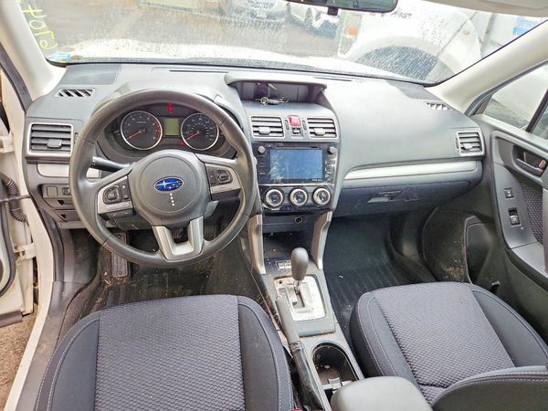 2018 SUBARU FORESTER Premium