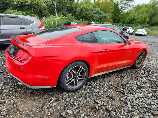2018 FORD MUSTANG I4 Coupe