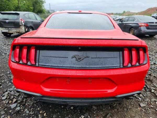 2018 FORD MUSTANG I4 Coupe