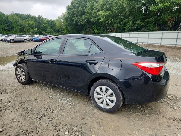 2015 TOYOTA COROLLA