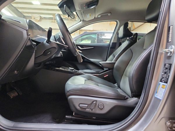 2024 KIA NIRO Wind