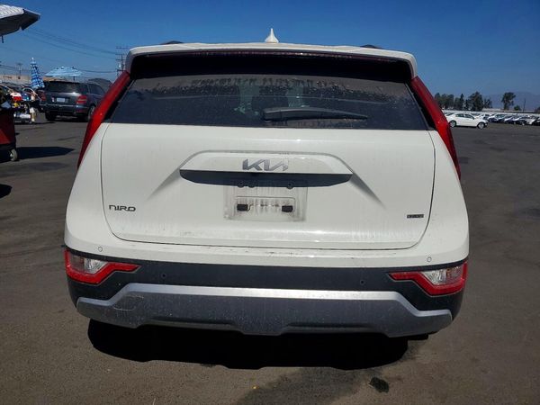 2025 KIA NIRO