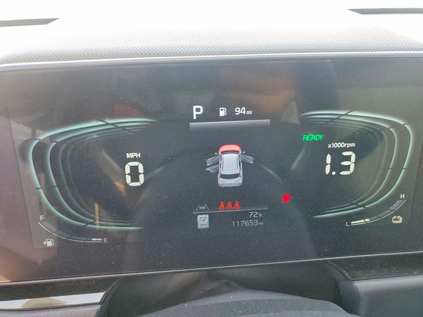 2025 KIA NIRO