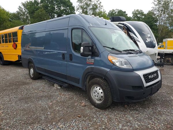 2021 RAM PROMASTER 3500 — Passenger 3/4