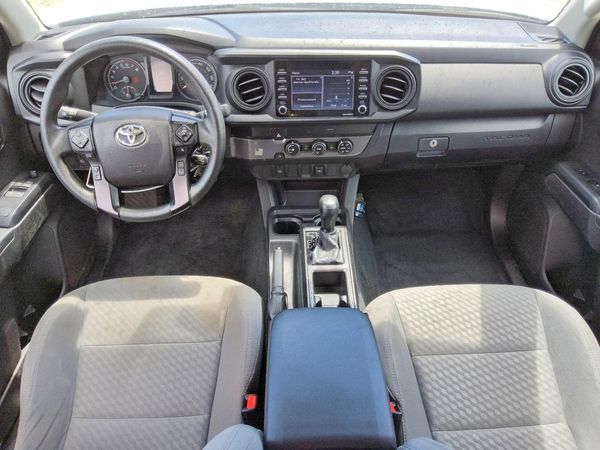 2022 TOYOTA TACOMA SR5 — CKPT