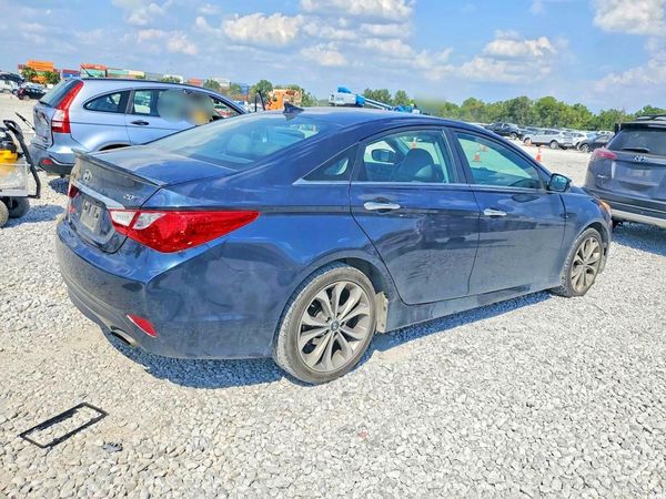 2014 HYUNDAI SONATA