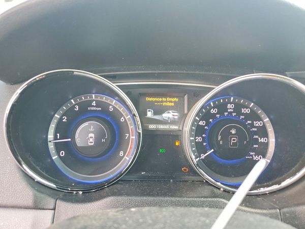 2014 HYUNDAI SONATA