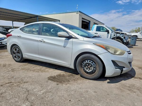 2016 HYUNDAI ELANTRA