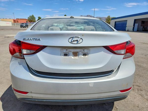 2016 HYUNDAI ELANTRA