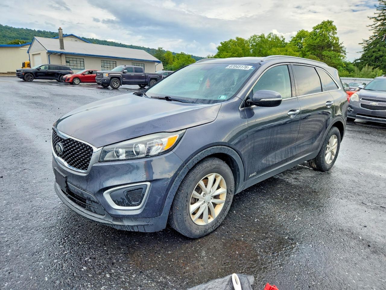 2017 KIA SORENTO L, LX