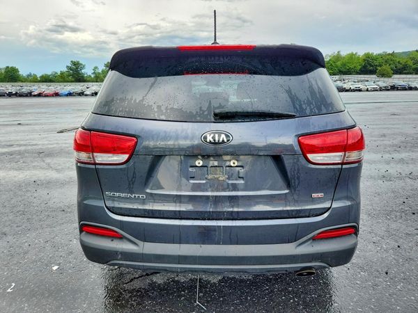 2017 KIA SORENTO L, LX