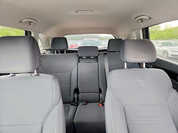 2017 KIA SORENTO L, LX