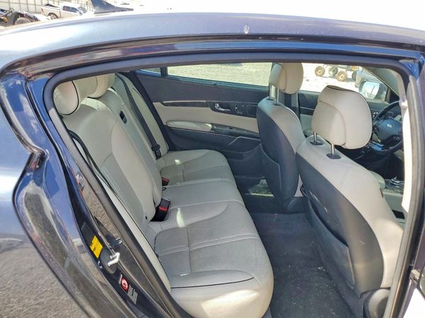 2015 KIA K900 KH