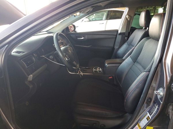 2015 TOYOTA CAMRY