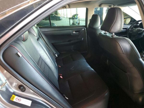 2015 TOYOTA CAMRY