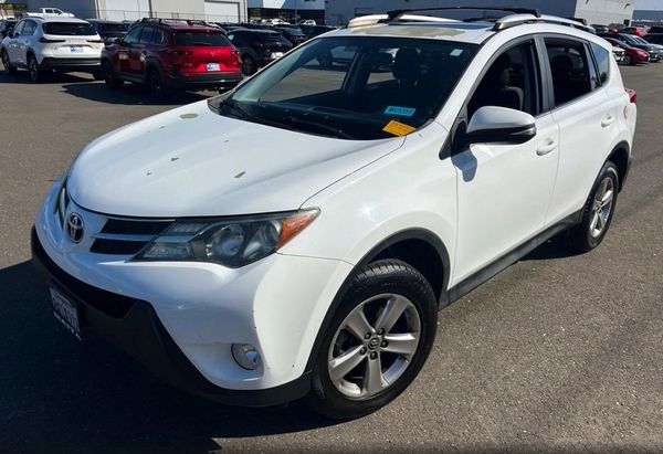 2015 TOYOTA RAV4 XLE (M Grade)