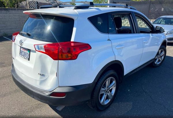 2015 TOYOTA RAV4 XLE (M Grade)