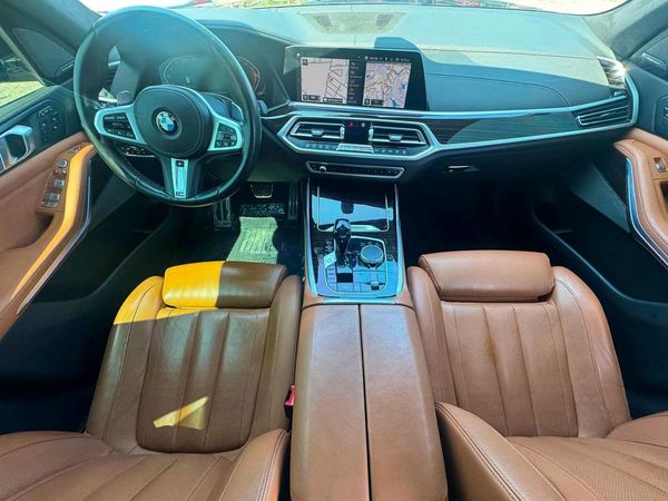 2021 BMW X7 xDrive40i