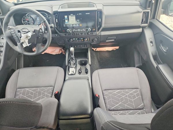 2026 NISSAN FRONTIER