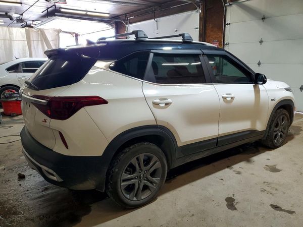 2021 KIA SELTOS S