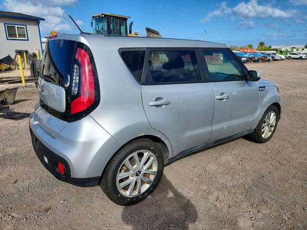 2017 KIA SOUL