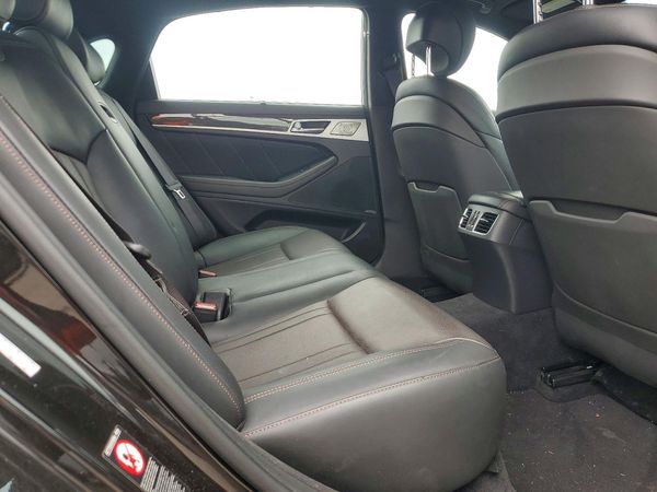 2018 GENESIS G80