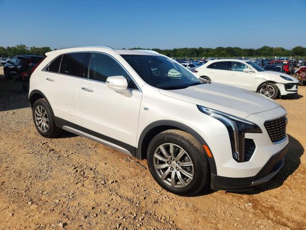 2020 CADILLAC XT4